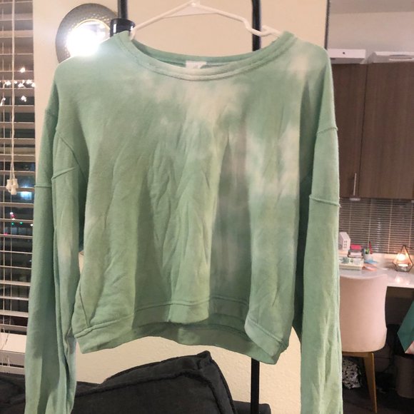 Urban Outfitters Tops - Urban Outfitters green cropped tie dye tee